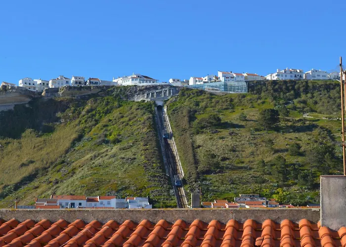 Porta 4 - Pe Na Areia * Nazaré