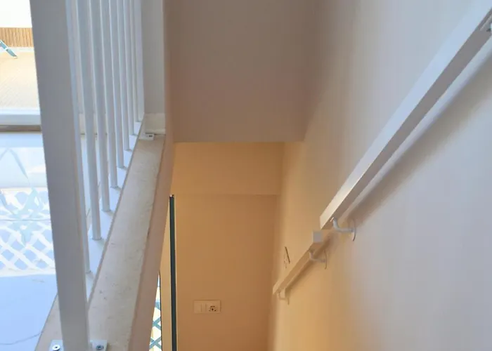 Porta 4 - Pe Na Areia Casa de Férias Nazaré